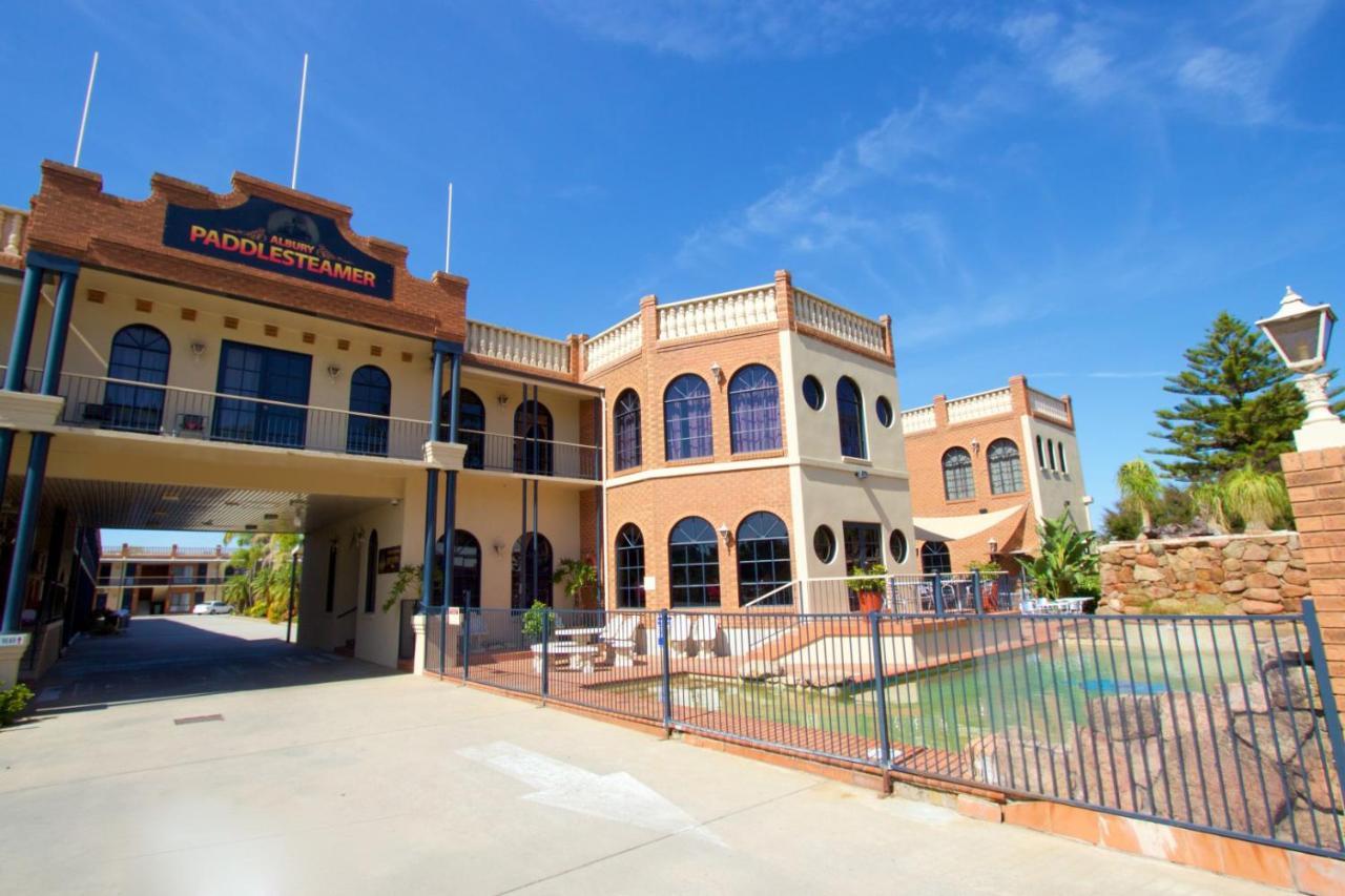 Albury Paddlesteamer Exterior photo